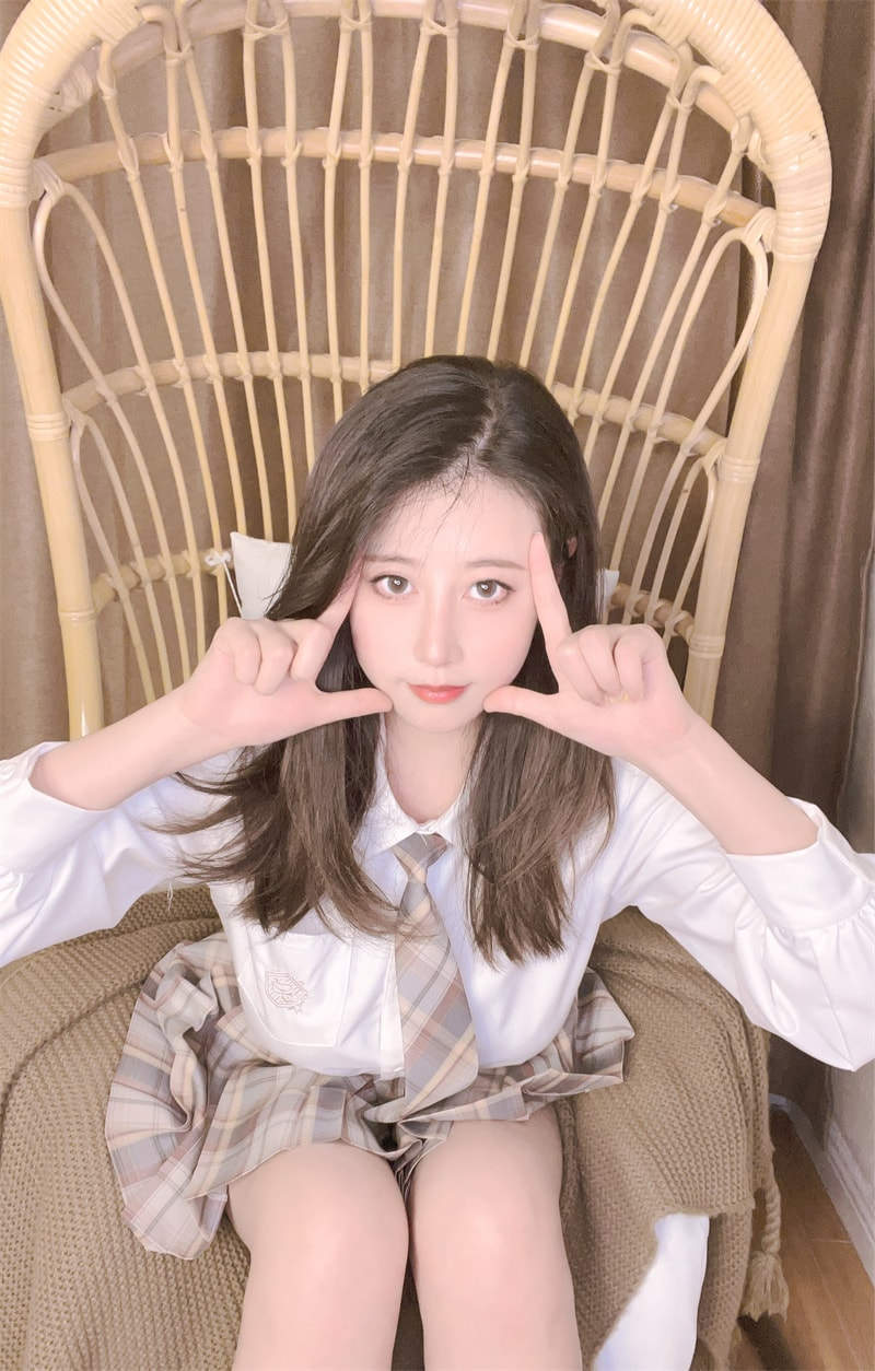 奈汐酱nice高清作品浏览共60套，男生的秘密武器