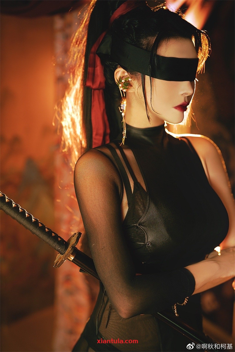 夏小秋秋秋(秋和柯基)113组完整图片分享,风格显大胆? 夏小秋秋秋(秋和柯基)113组完整图片分享,风格显大胆?