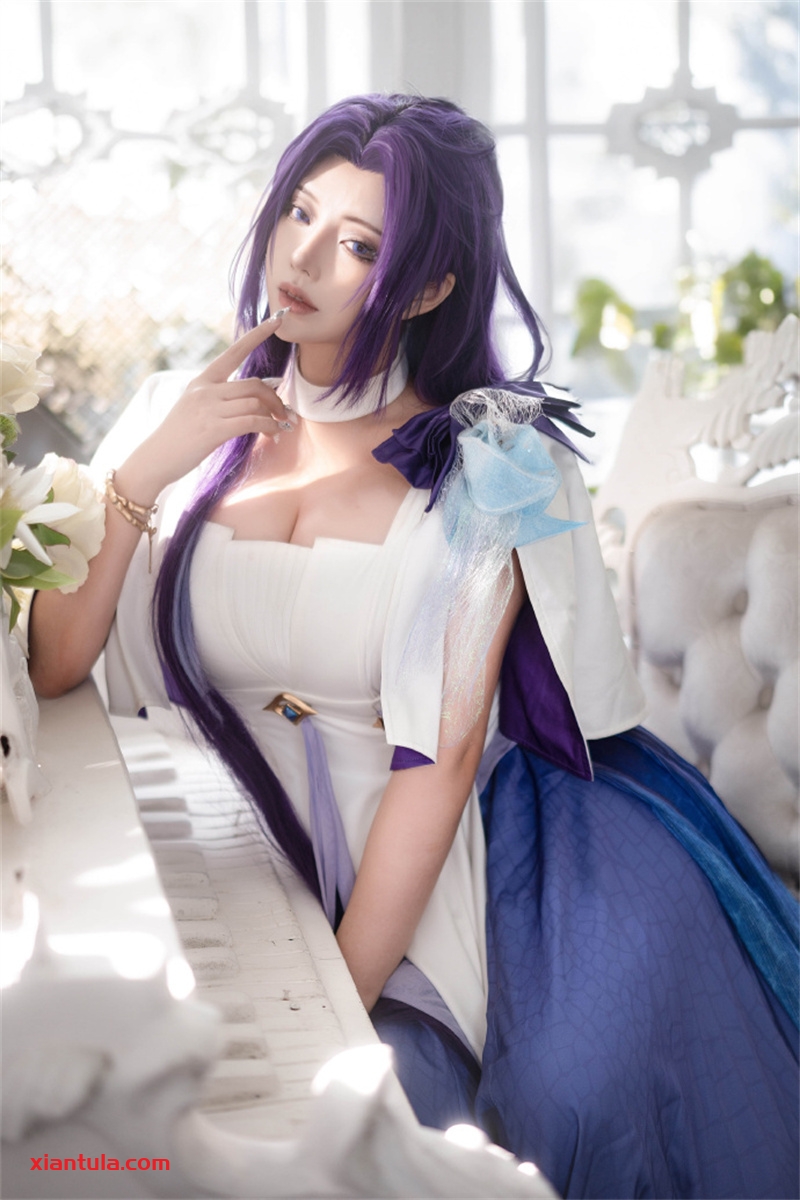 菌烨tako漫展现场图直击，颜值高峰的叛逆少女