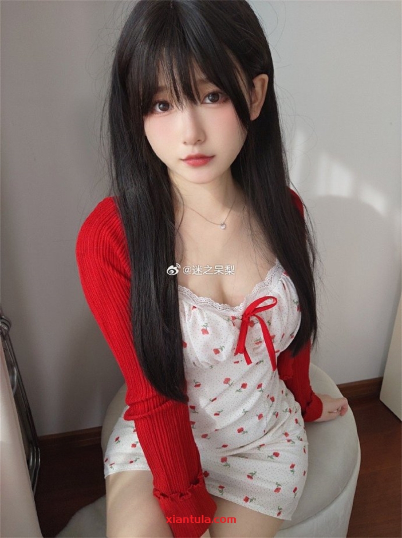 迷之呆梨高清壁纸图片，路人女王系列的浪漫交织