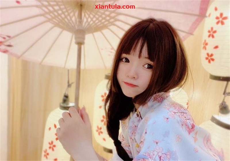 小耳酱维密圈内容曝光，15组壁纸让人脸红