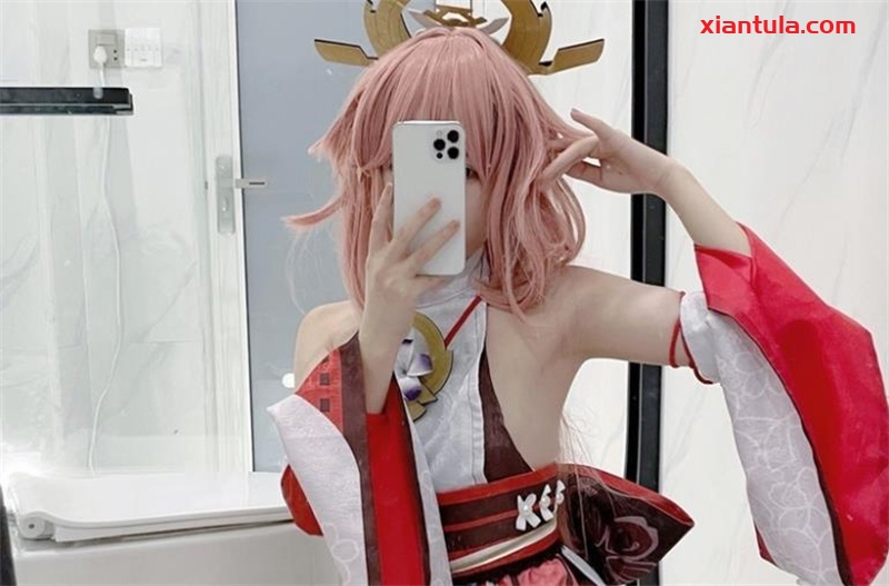 小耳酱维密圈内容曝光，15组壁纸让人脸红