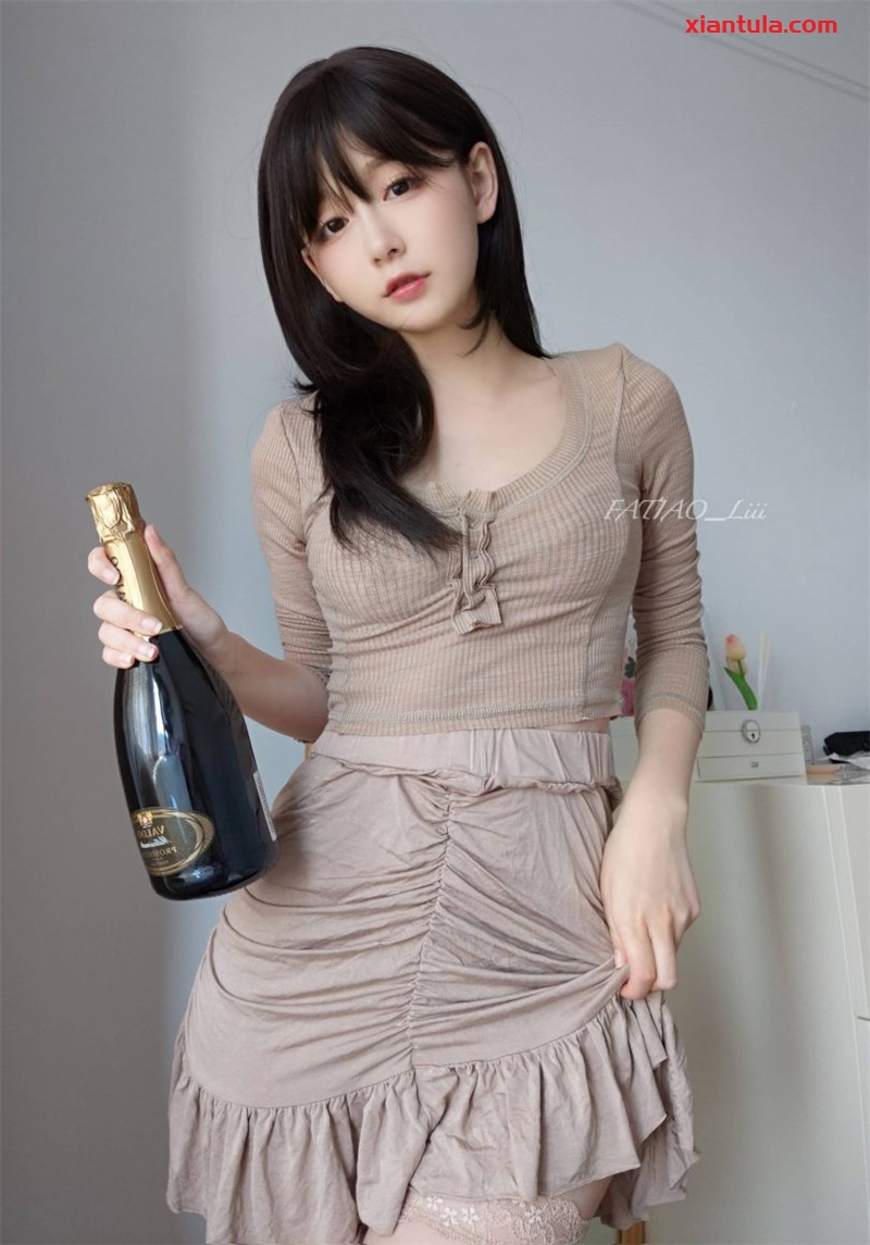 迷之呆梨高清壁纸图片，路人女王系列的浪漫交织