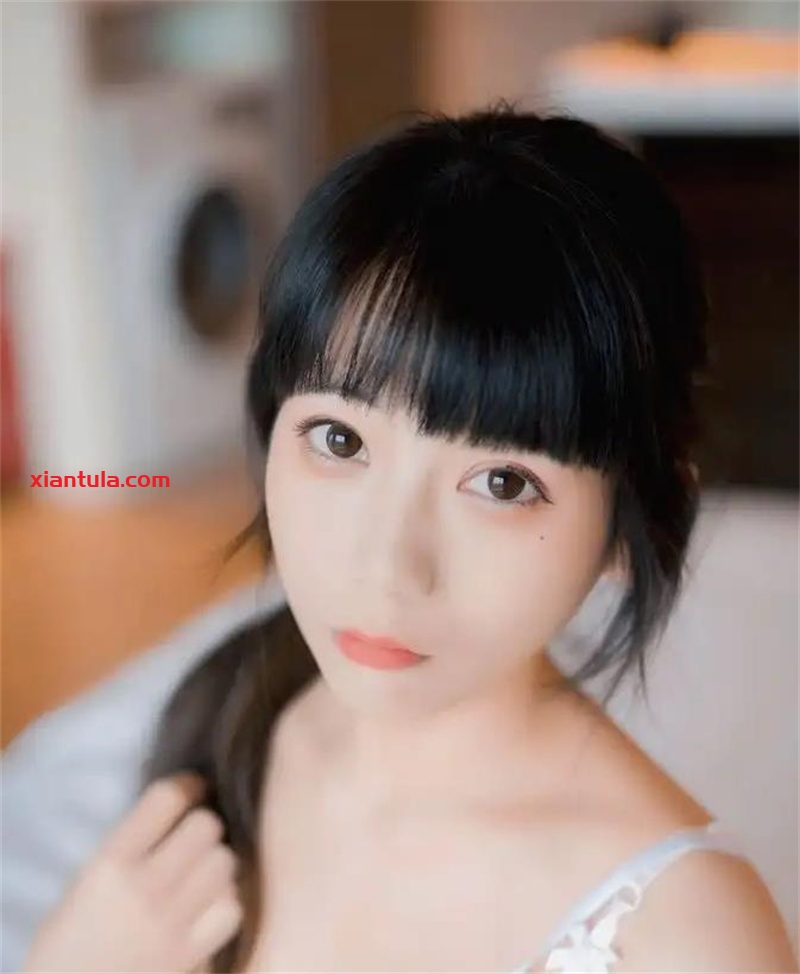 usejan蓝蓝全集图片，绑带牛仔与小厨娘闪光芒