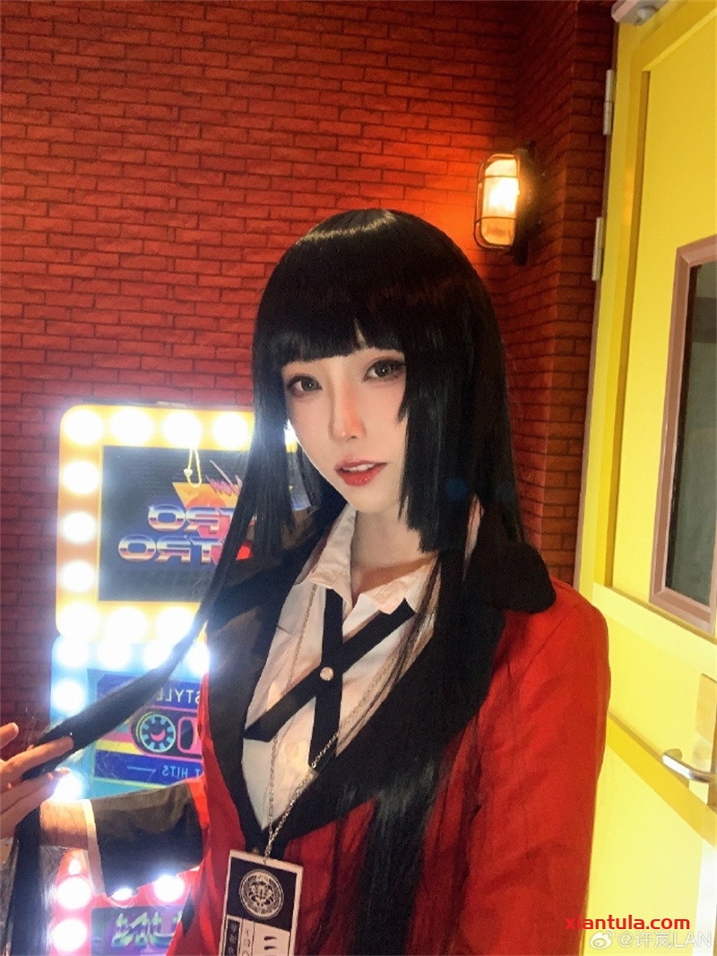 许岚LAN演绎泳装图集，让人美到窒息！