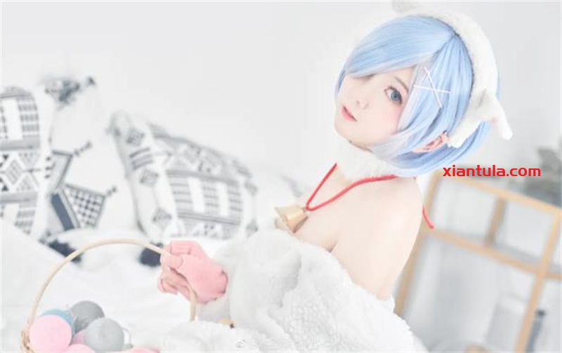 名濑弥七：独家热门图集曝光！清新女神席卷二次元平台