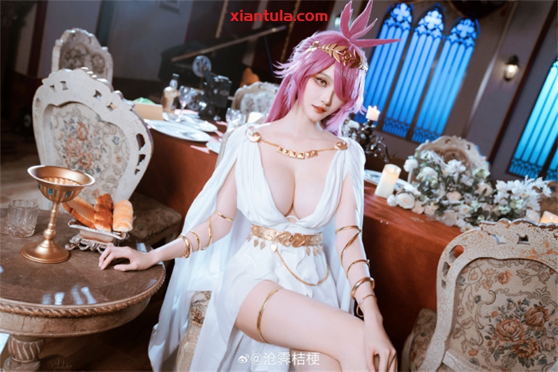 沧霁桔梗精美图片盘点：分手费事件后如何重回舞台中央？