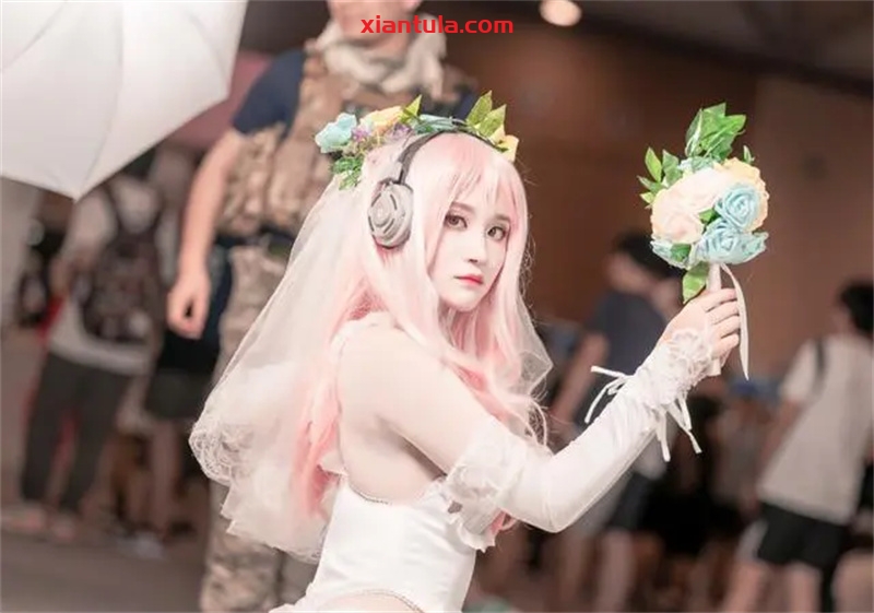 鹿野希：从普通女孩到COS界，索尼子花嫁等经典作品背后的故事