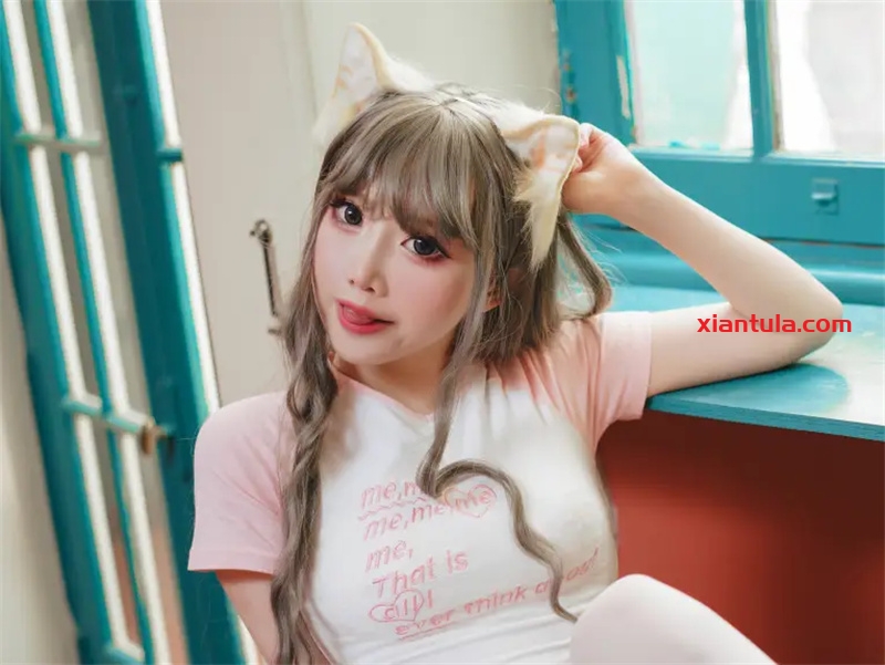 面饼仙儿图集曝光：从二次元到现实的璀璨明星！