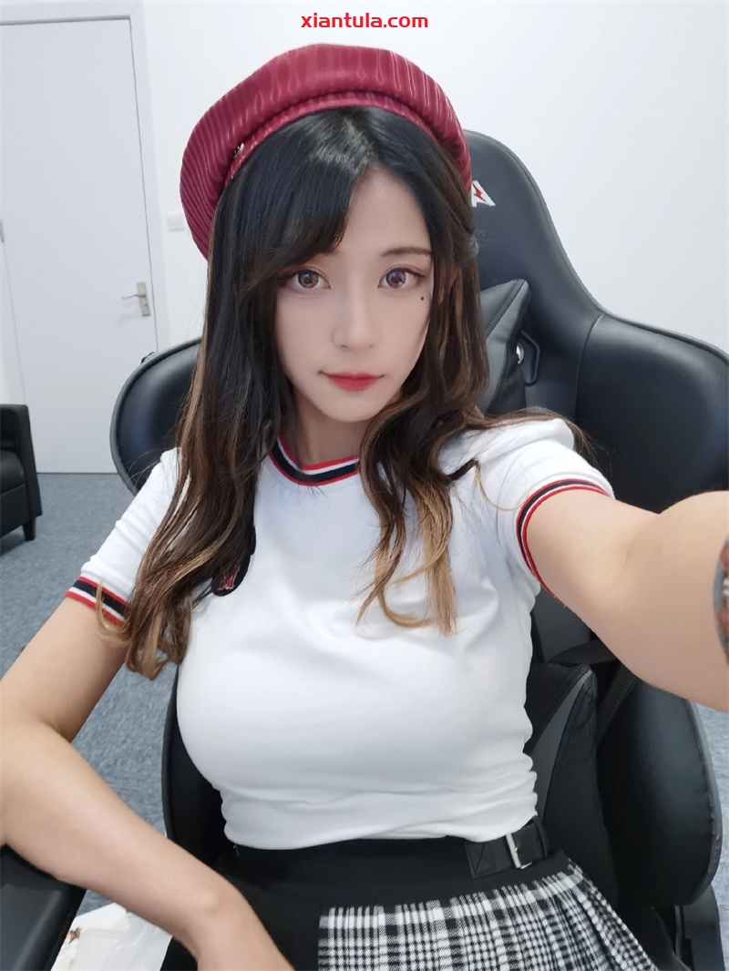 羊小雪:37套绝美图片+ASMR新玩法,网友直呼 羊小雪:37套绝美图片+ASMR新玩法,网友直呼