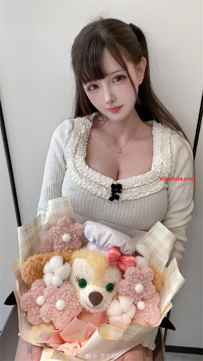 凛子酱：从广东萌妹到二次元顶流，她的《吉他妹妹》为何让人疯狂？