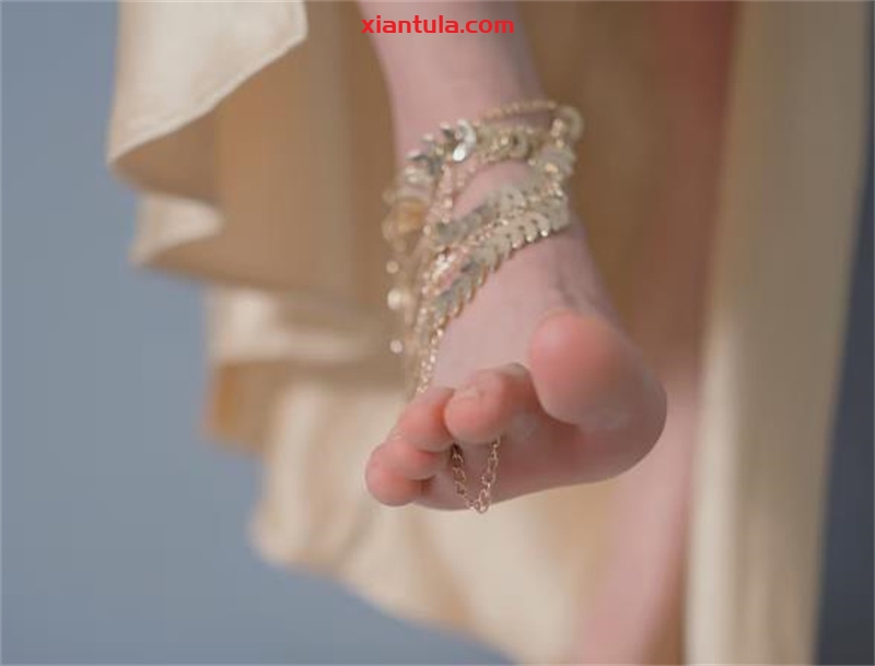 禅院熏百变造型大公开！从女仆到电竞女神，这颜值太犯规了！