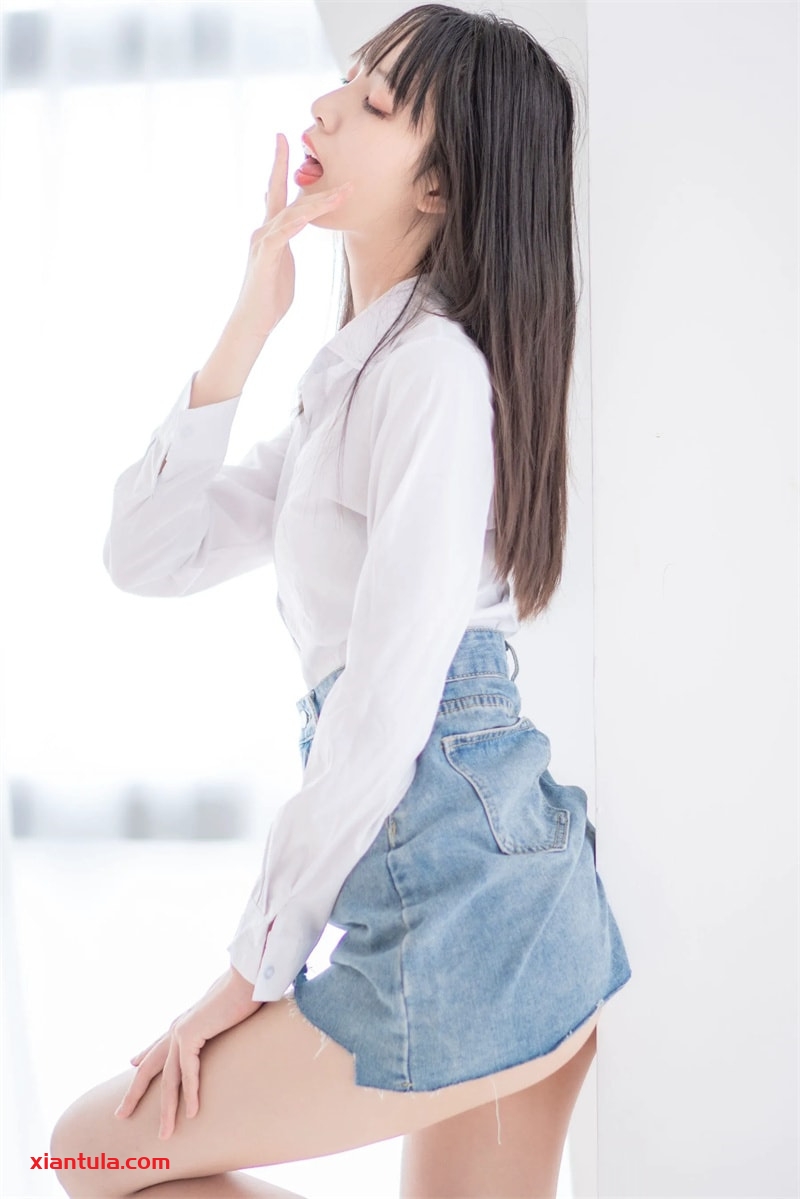 西呱呀呀呀：165cm氧气少女的衬衫牛仔裙封神！这波安利我吃了！